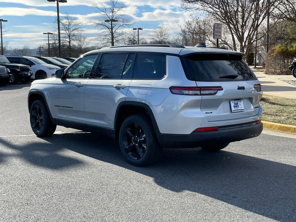 new 2025 Jeep Grand Cherokee L car, priced at $52,821