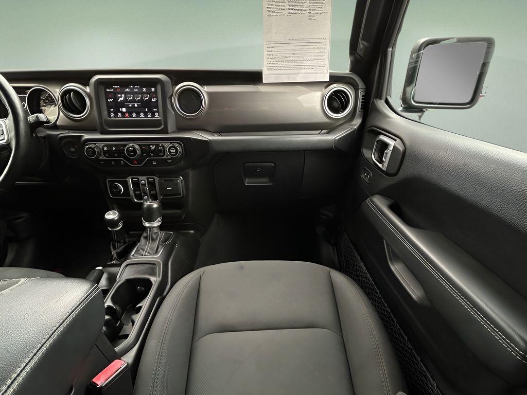 used 2021 Jeep Wrangler Unlimited car, priced at $27,700