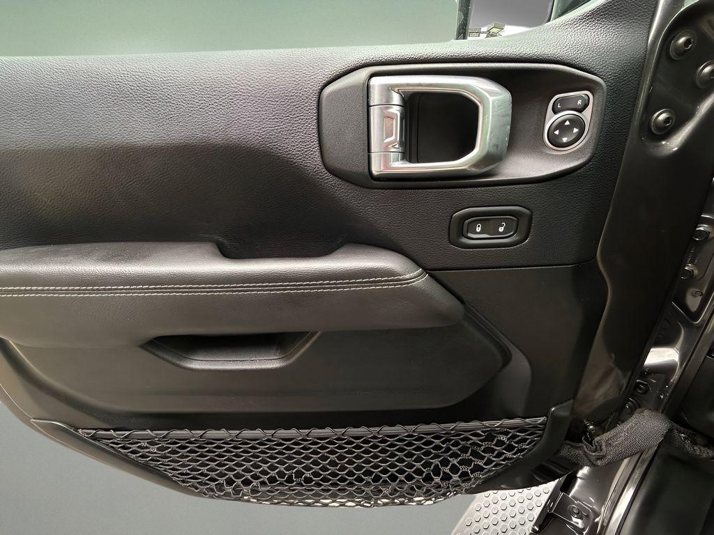 used 2021 Jeep Wrangler Unlimited car, priced at $27,700