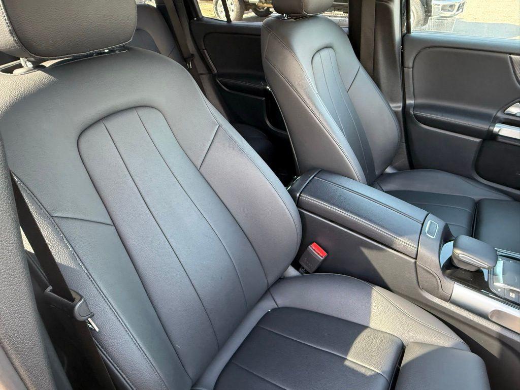 used 2023 Mercedes-Benz GLB 250 car, priced at $34,153