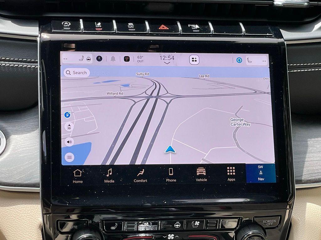 new 2025 Jeep Grand Cherokee L car, priced at $45,722