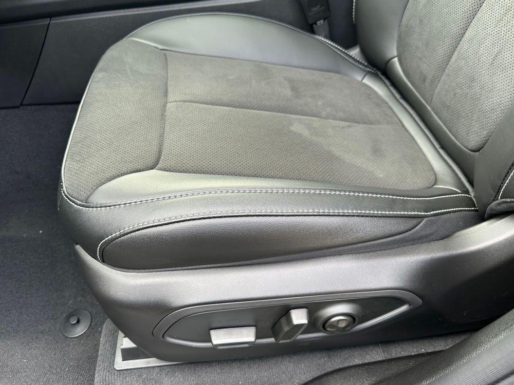 new 2025 Jeep Grand Cherokee car, priced at $42,594