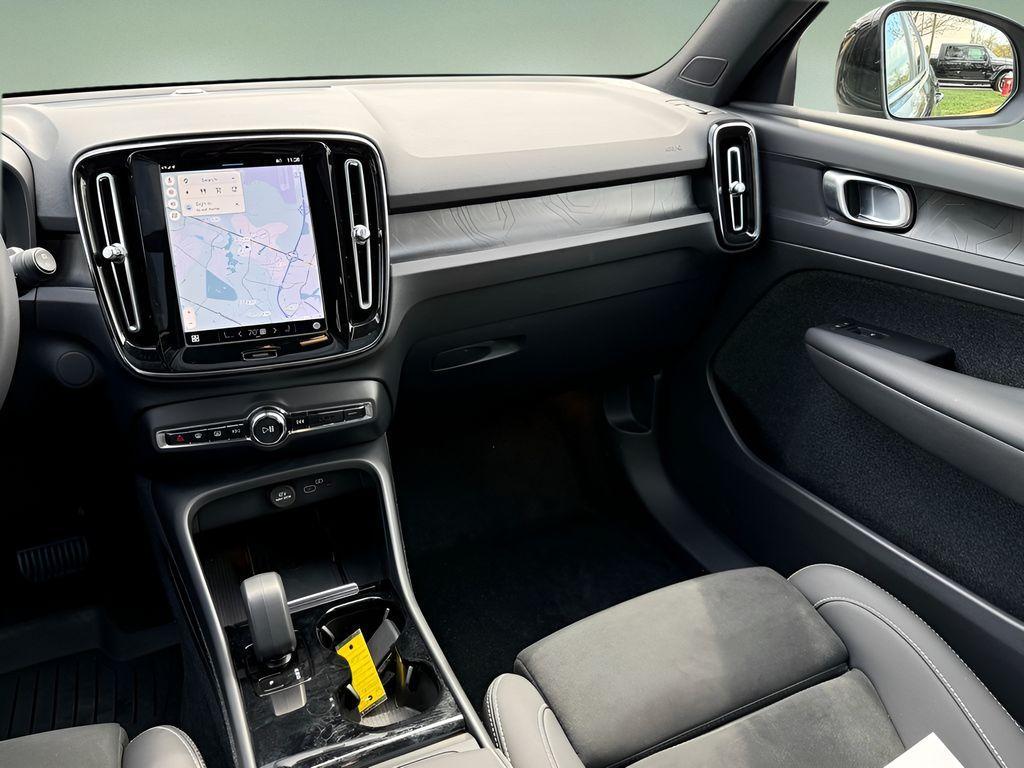 used 2023 Volvo XC40 Recharge Pure Electric car, priced at $37,073