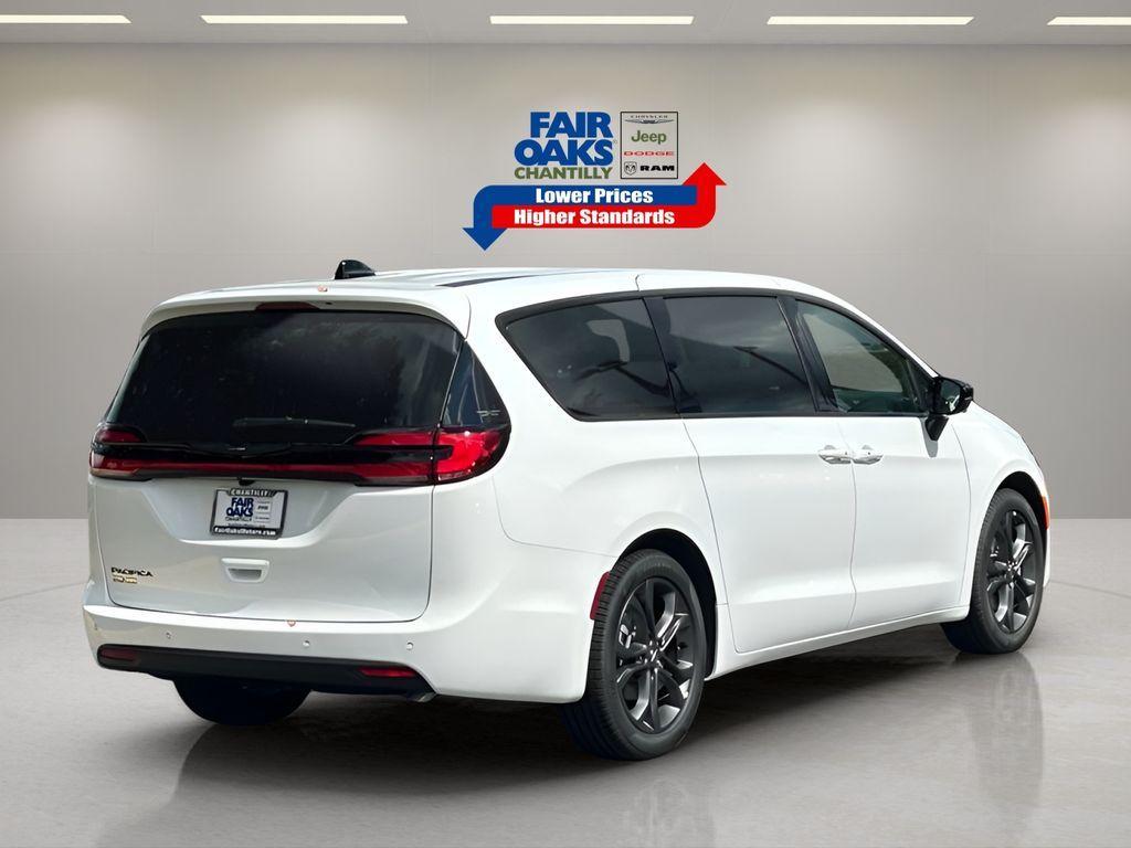 new 2026 Chrysler Pacifica car, priced at $42,295