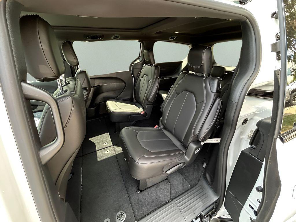 new 2026 Chrysler Pacifica car, priced at $42,295