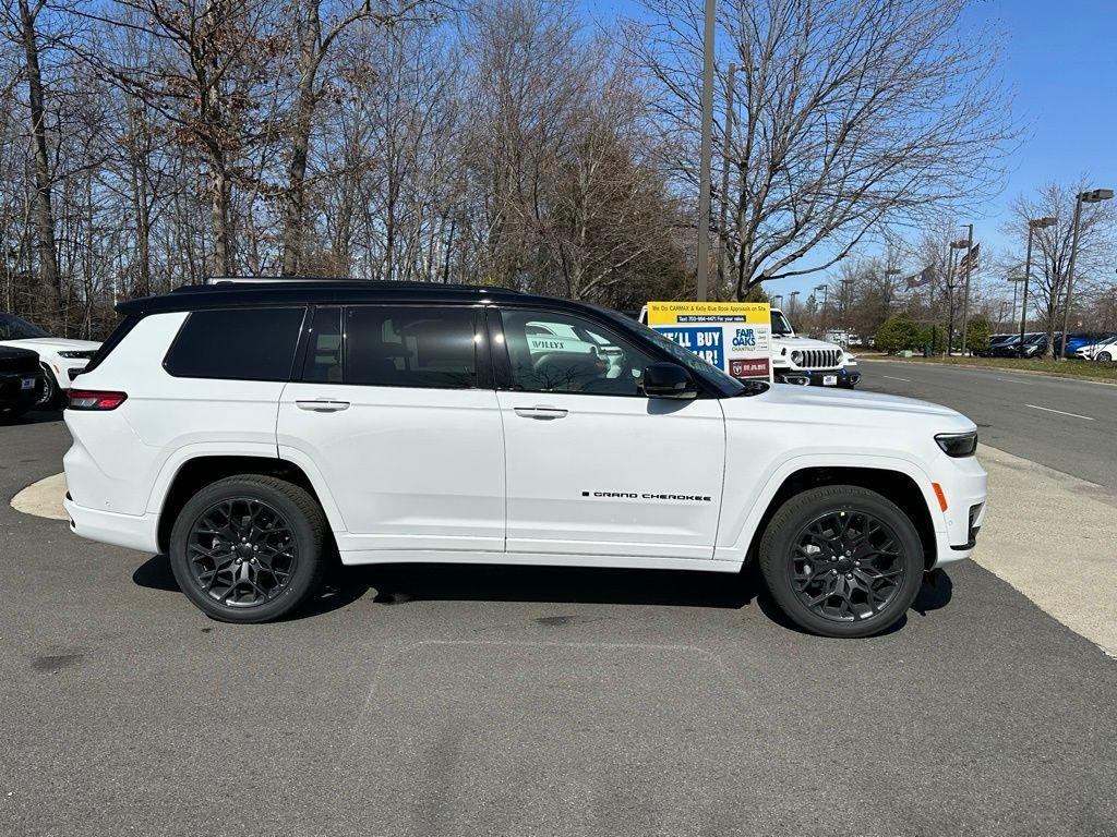 new 2025 Jeep Grand Cherokee L car, priced at $67,158