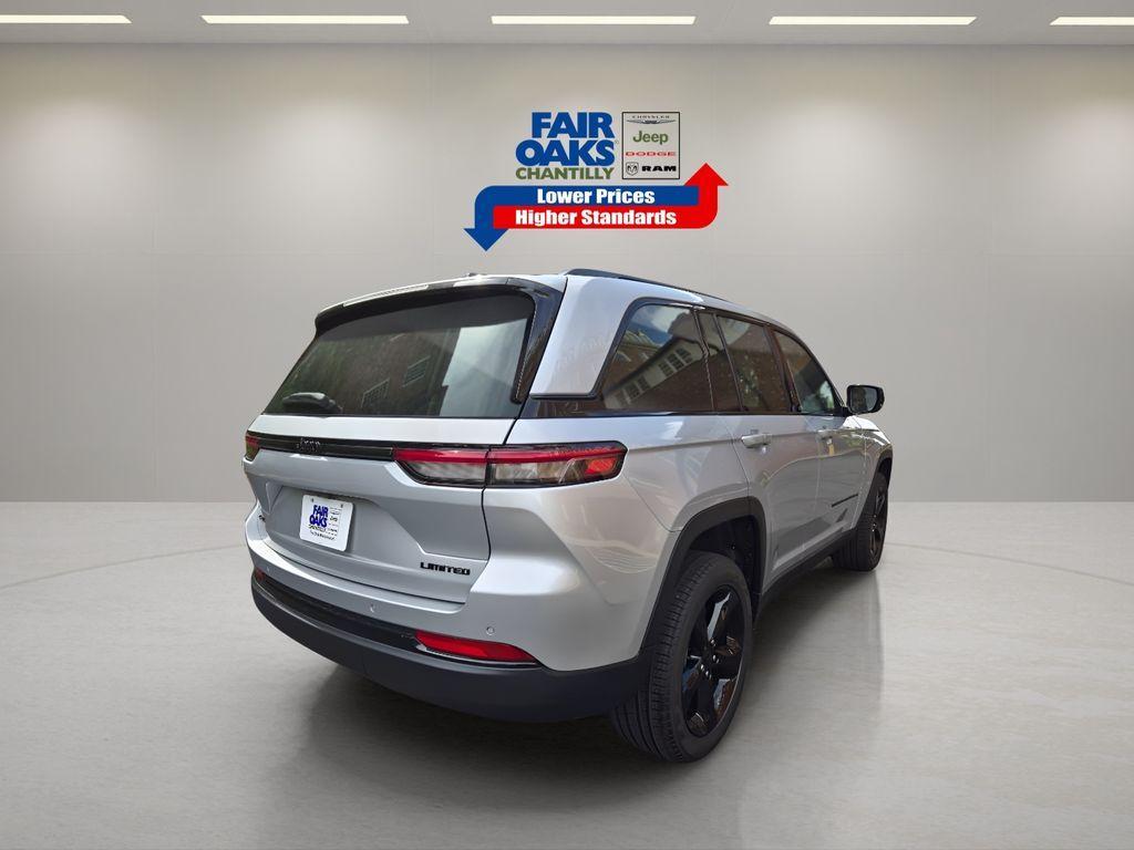 new 2025 Jeep Grand Cherokee car, priced at $47,378