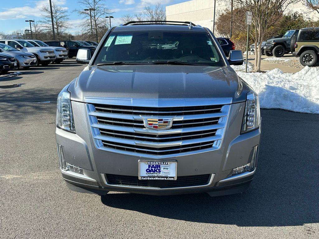 used 2020 Cadillac Escalade ESV car, priced at $37,777