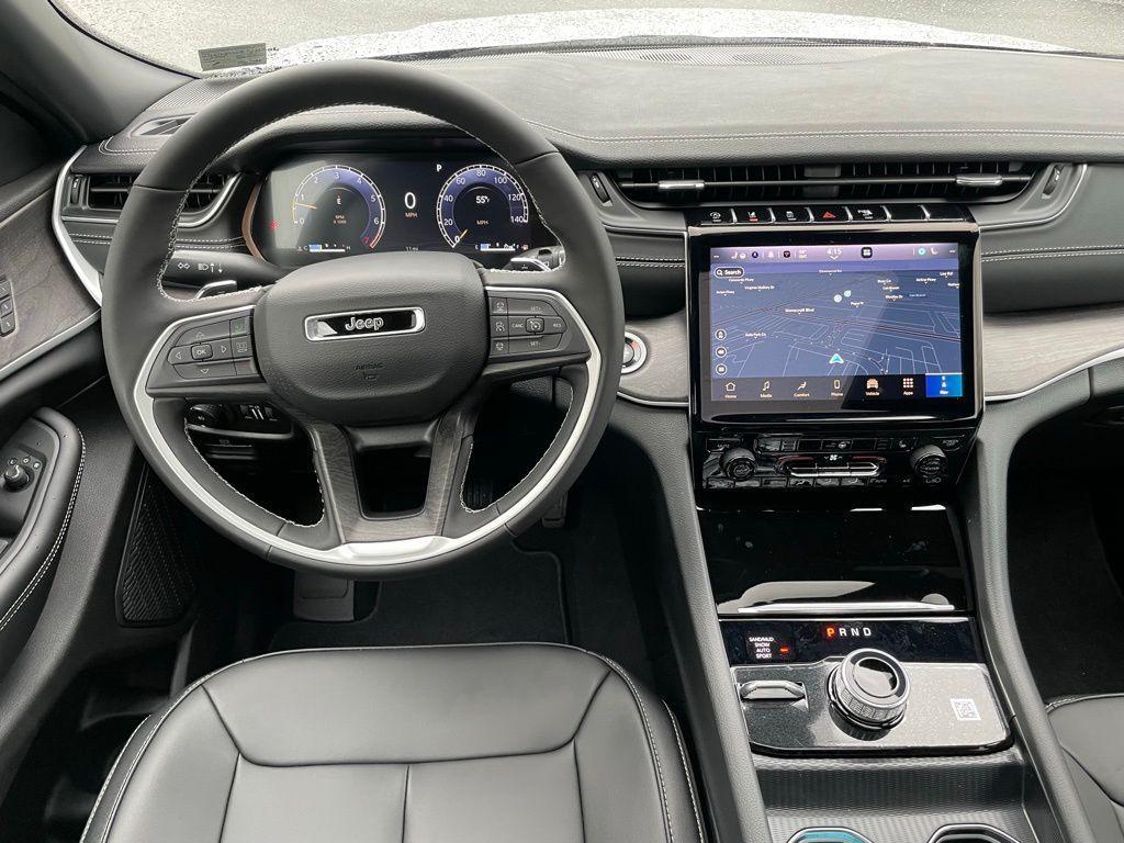 new 2025 Jeep Grand Cherokee L car, priced at $47,806