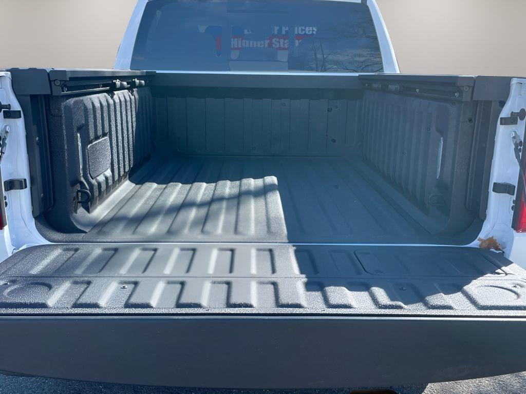 new 2025 Ram 1500 car, priced at $77,035