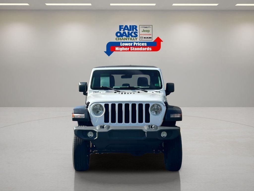 used 2022 Jeep Gladiator car, priced at $29,200