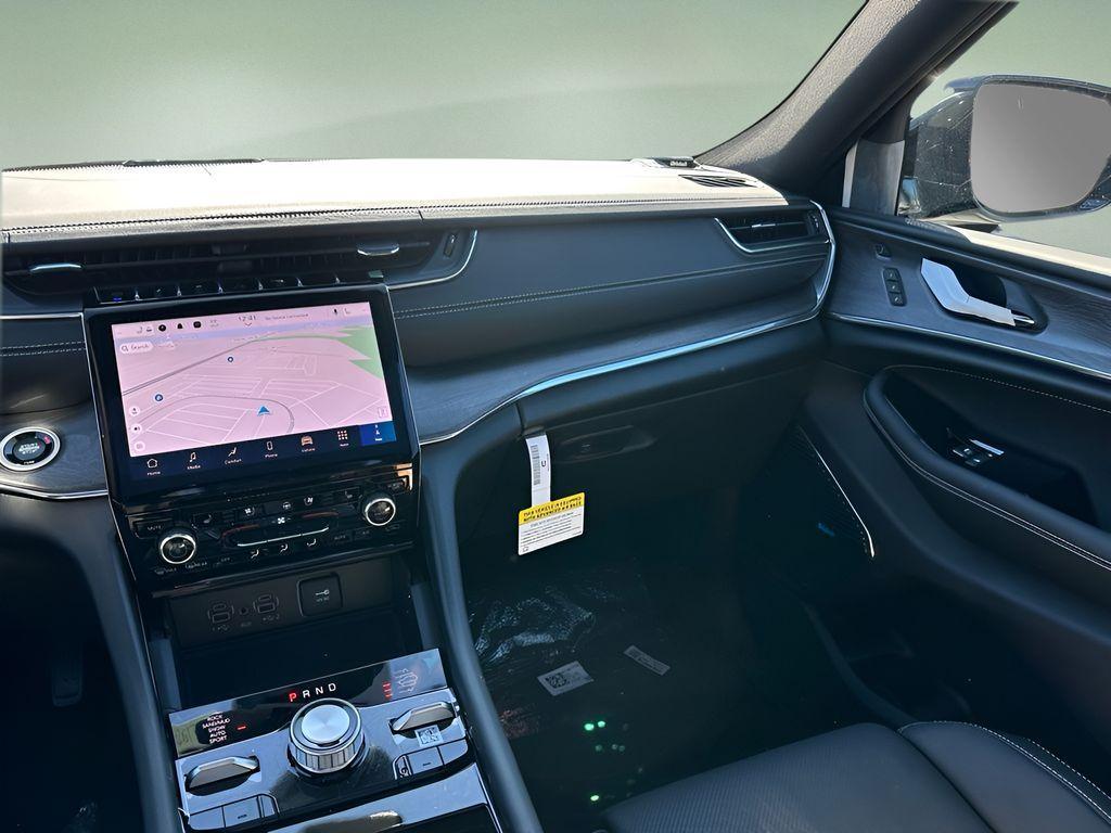 new 2024 Jeep Grand Cherokee 4xe car, priced at $54,631