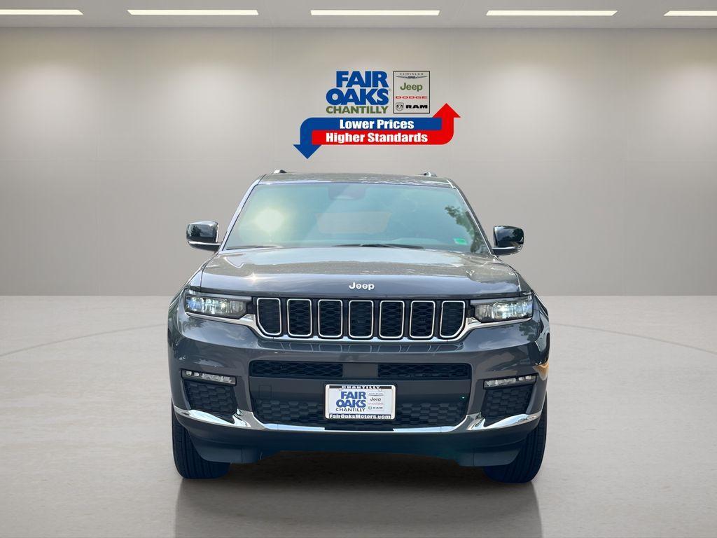 new 2024 Jeep Grand Cherokee L car, priced at $48,124