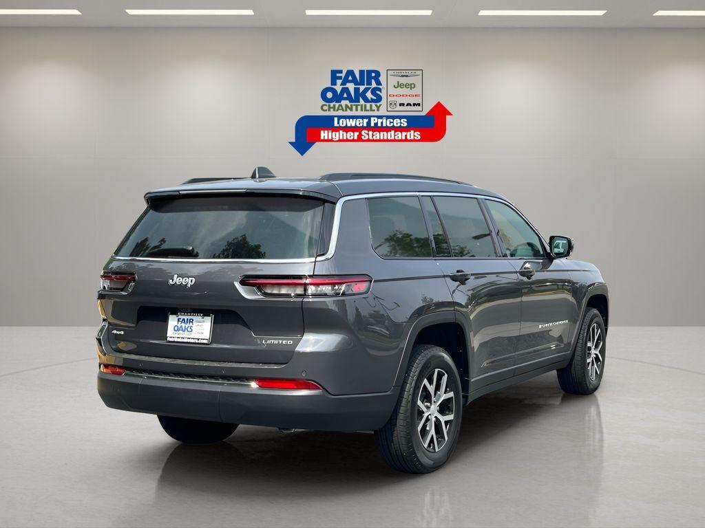 new 2024 Jeep Grand Cherokee L car, priced at $48,124