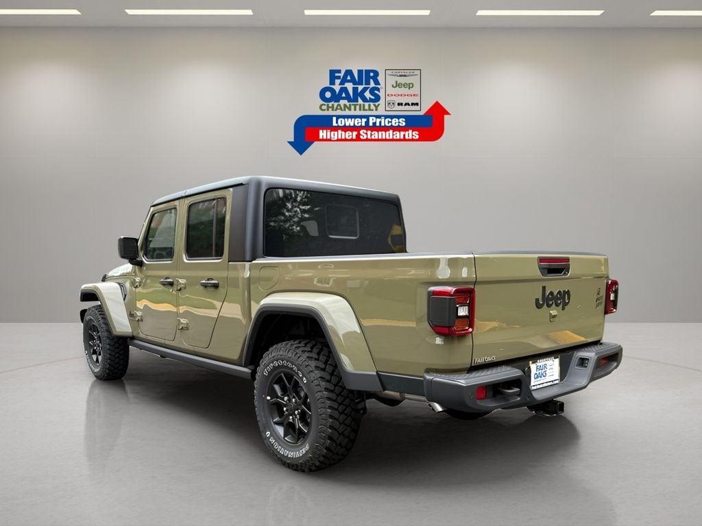 new 2025 Jeep Gladiator car, priced at $43,732