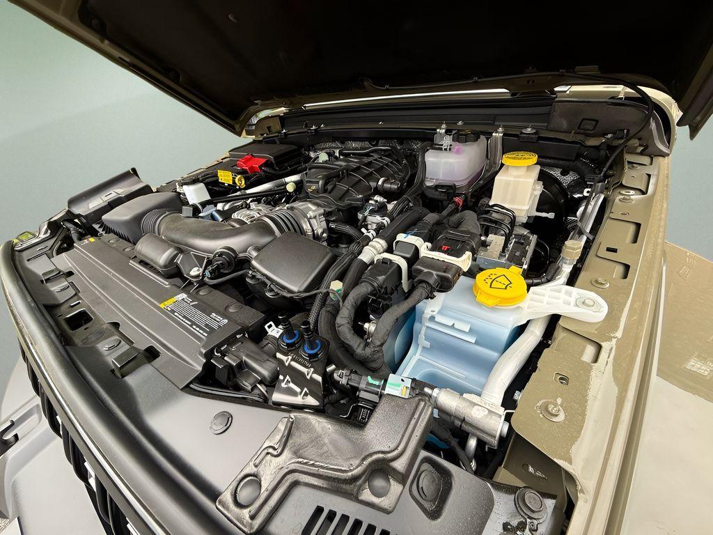 new 2025 Jeep Gladiator car, priced at $43,732