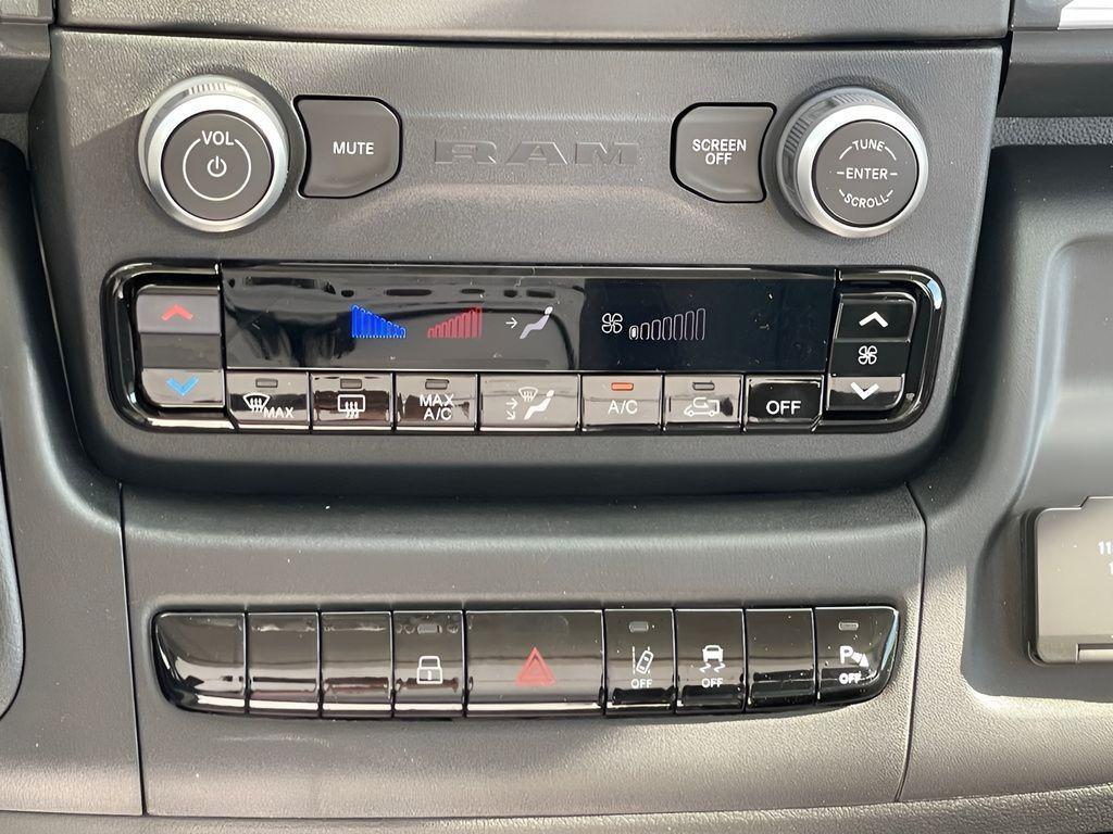 new 2025 Ram ProMaster 3500 car, priced at $48,276