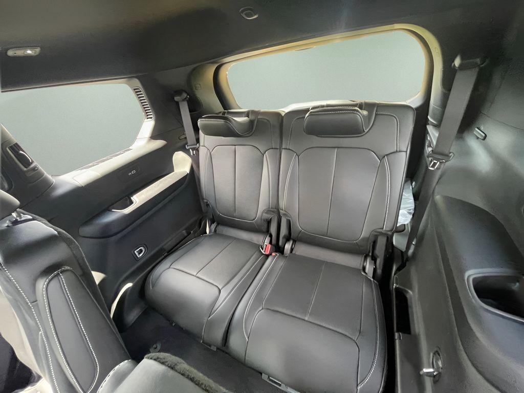 new 2025 Jeep Grand Cherokee L car, priced at $53,701