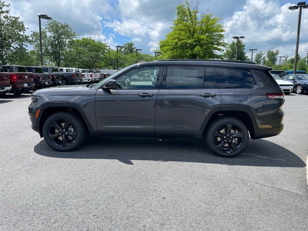 new 2025 Jeep Grand Cherokee L car, priced at $49,701