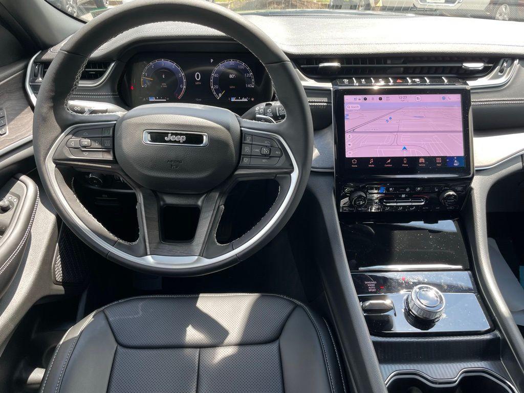 new 2025 Jeep Grand Cherokee L car, priced at $49,701