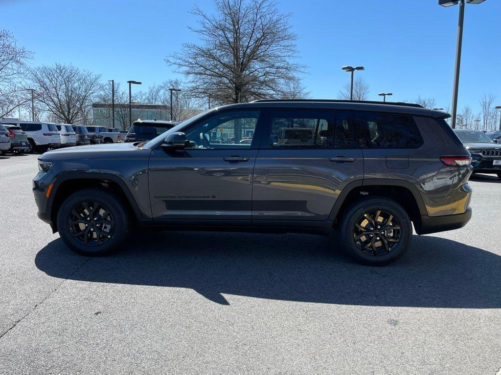 new 2025 Jeep Grand Cherokee L car