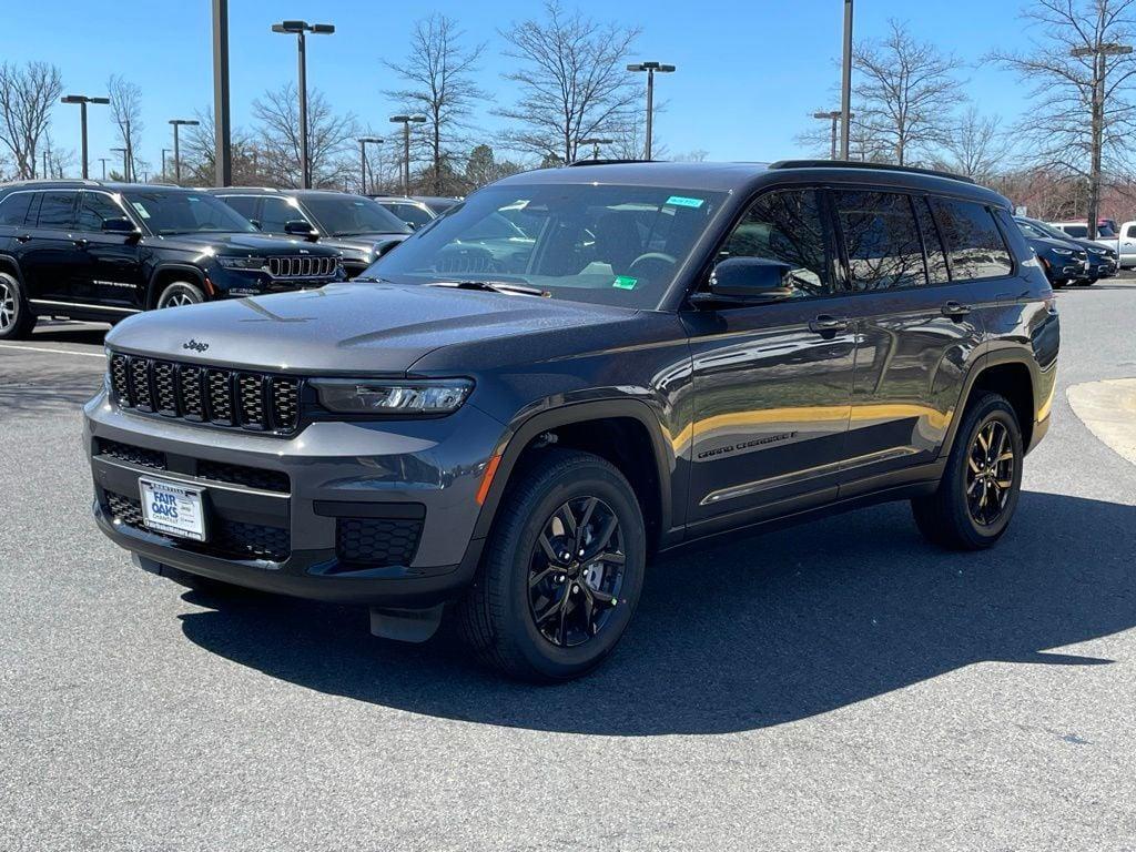 new 2025 Jeep Grand Cherokee L car