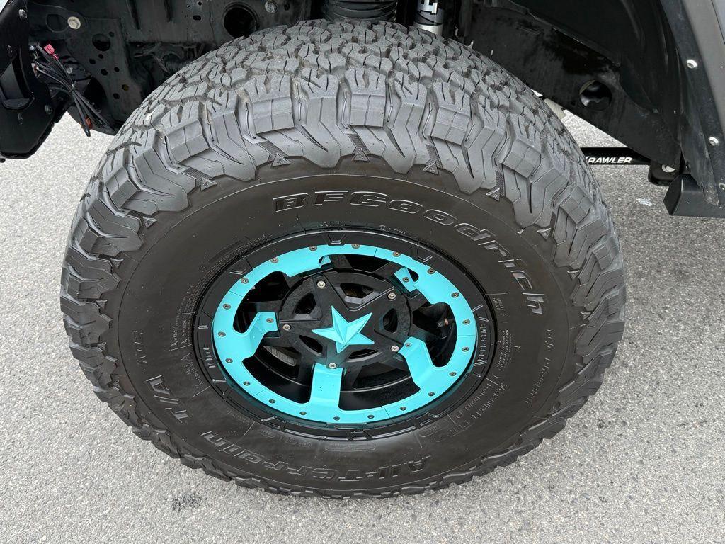 used 2021 Jeep Wrangler Unlimited car, priced at $36,777
