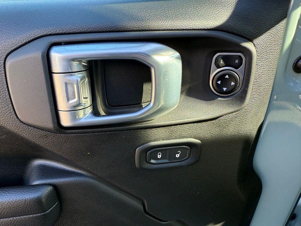 used 2024 Jeep Wrangler car, priced at $36,370