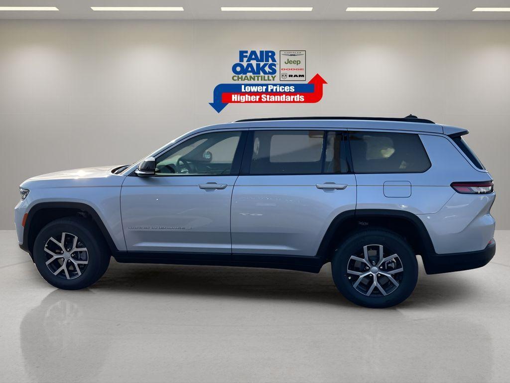new 2025 Jeep Grand Cherokee L car, priced at $43,938