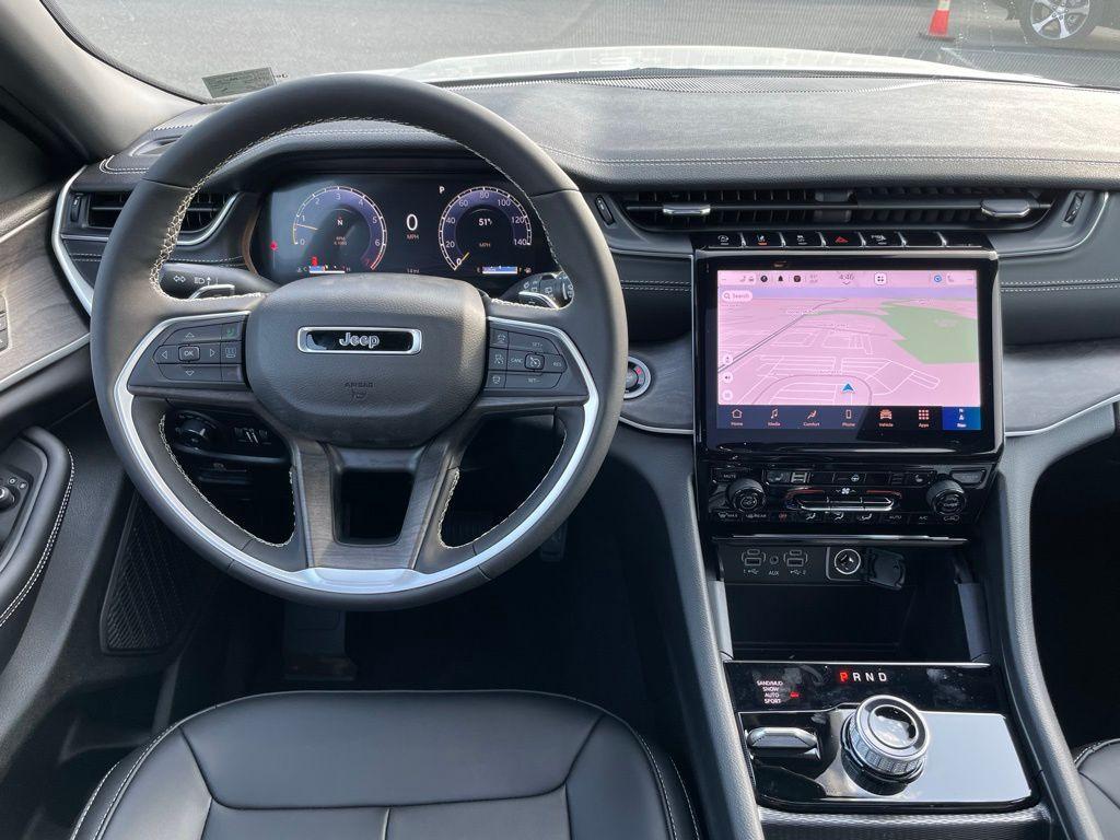 new 2025 Jeep Grand Cherokee L car, priced at $48,558