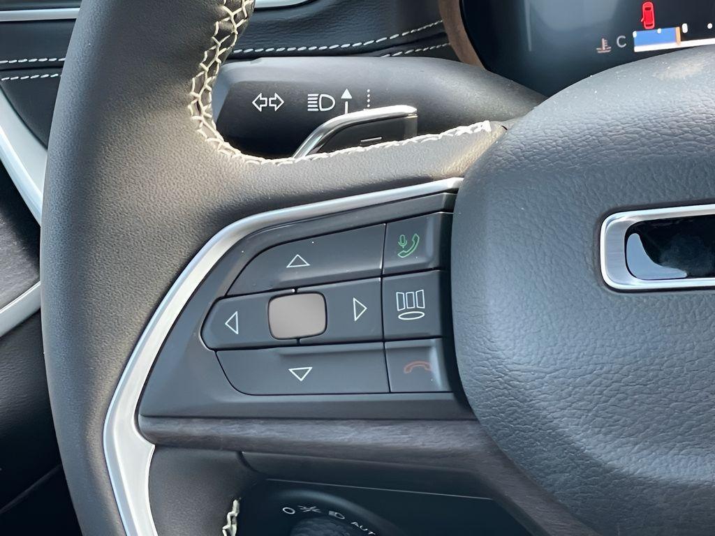 new 2025 Jeep Grand Cherokee L car, priced at $43,938