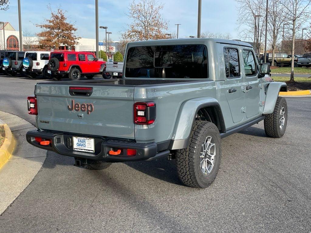 new 2025 Jeep Gladiator car, priced at $60,435