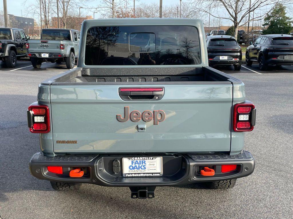 new 2025 Jeep Gladiator car, priced at $60,435