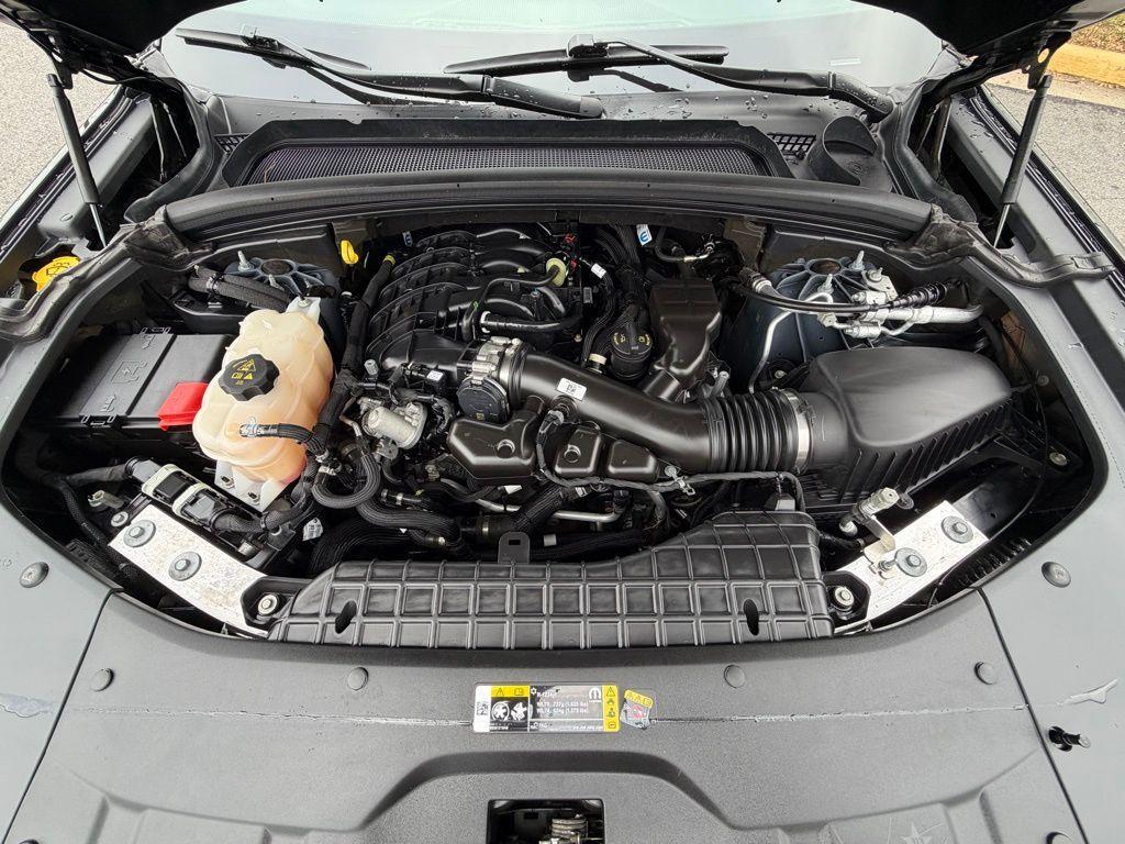 used 2024 Jeep Grand Cherokee L car, priced at $33,017