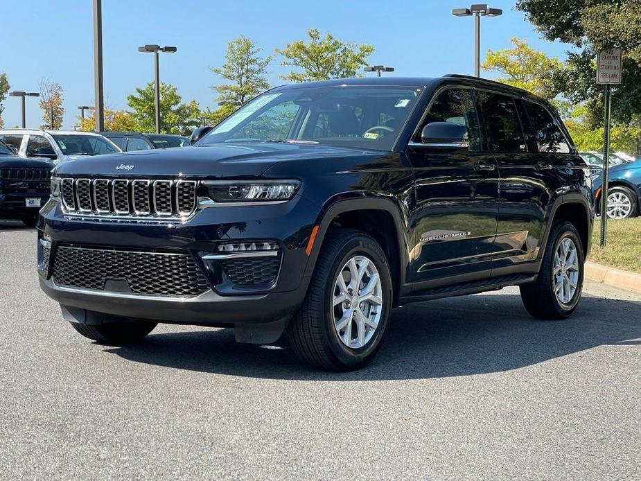 used 2023 Jeep Grand Cherokee car, priced at $33,289