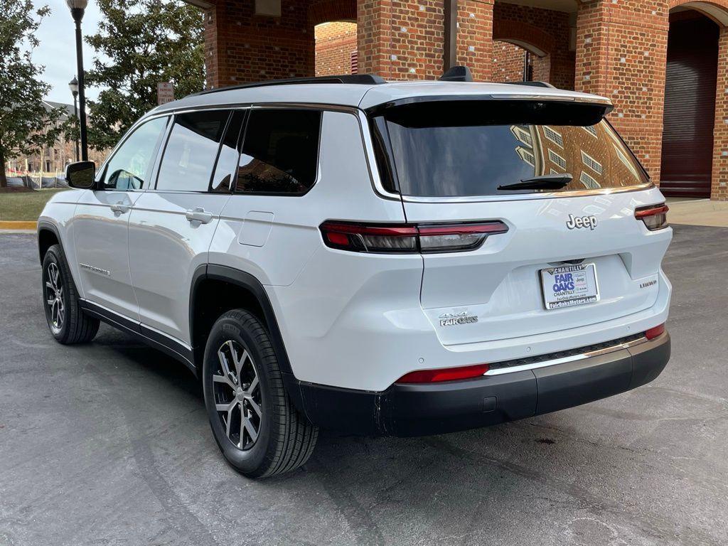 new 2025 Jeep Grand Cherokee L car, priced at $49,933