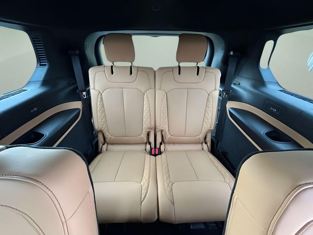 new 2025 Jeep Grand Cherokee L car, priced at $63,353