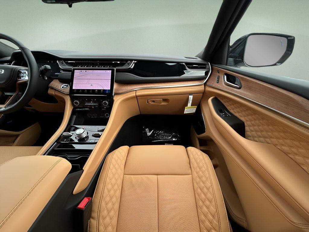 new 2025 Jeep Grand Cherokee L car, priced at $63,353