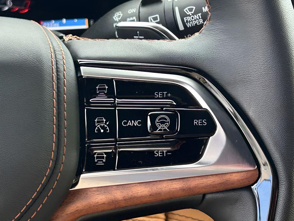 new 2025 Jeep Grand Cherokee L car, priced at $63,353