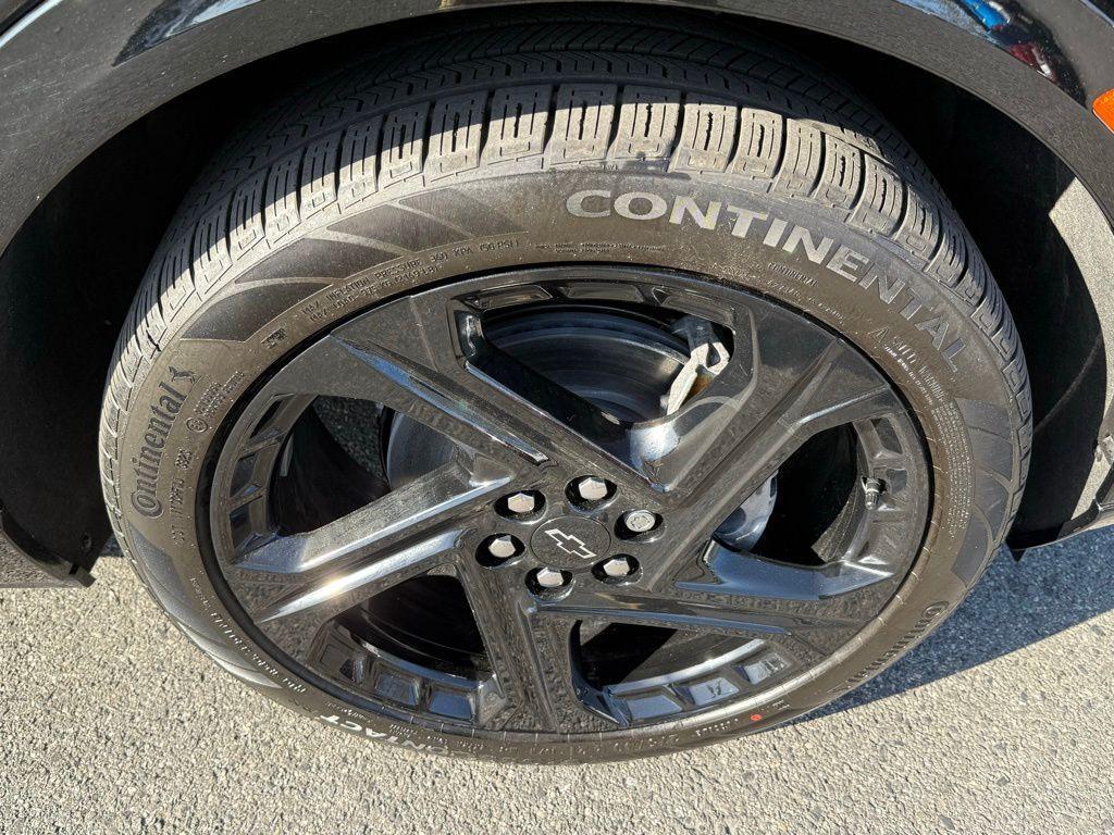 used 2024 Chevrolet Equinox EV car, priced at $31,209