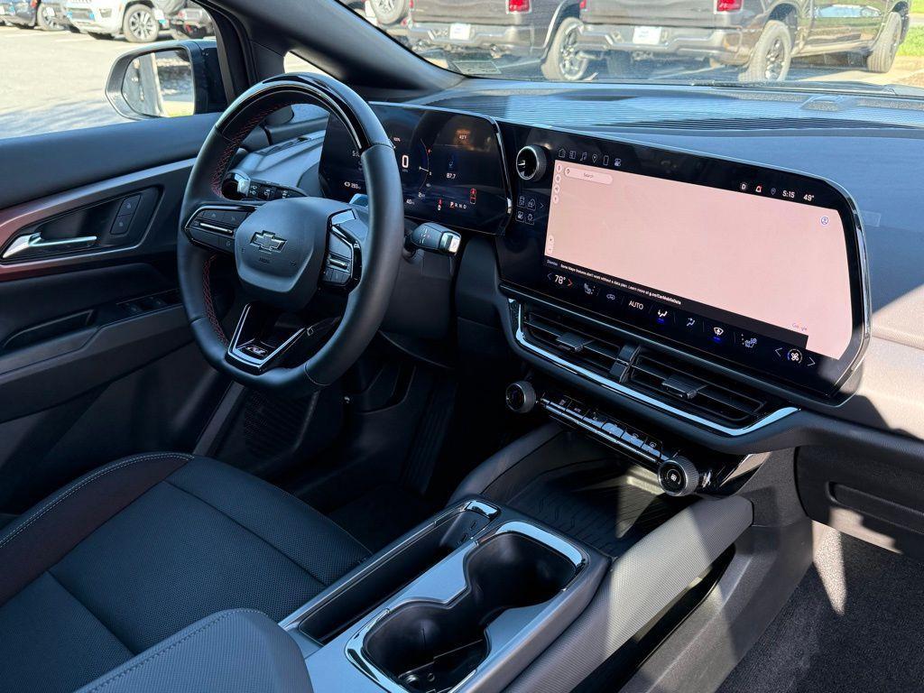 used 2024 Chevrolet Equinox EV car, priced at $31,209