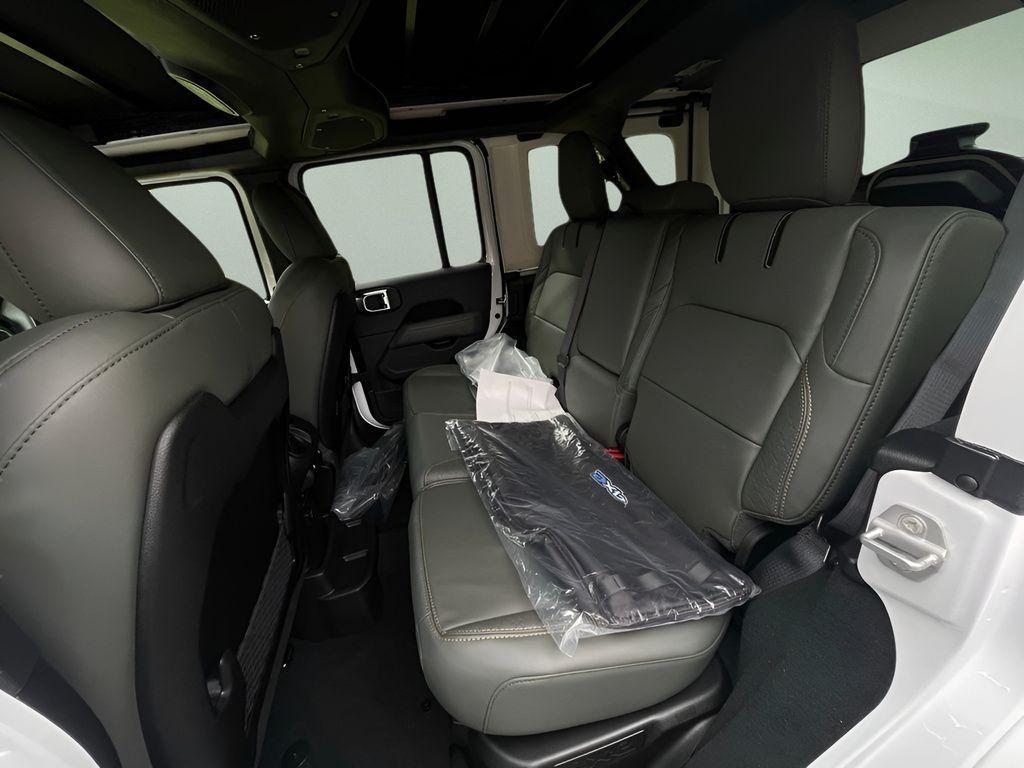 new 2024 Jeep Wrangler 4xe car