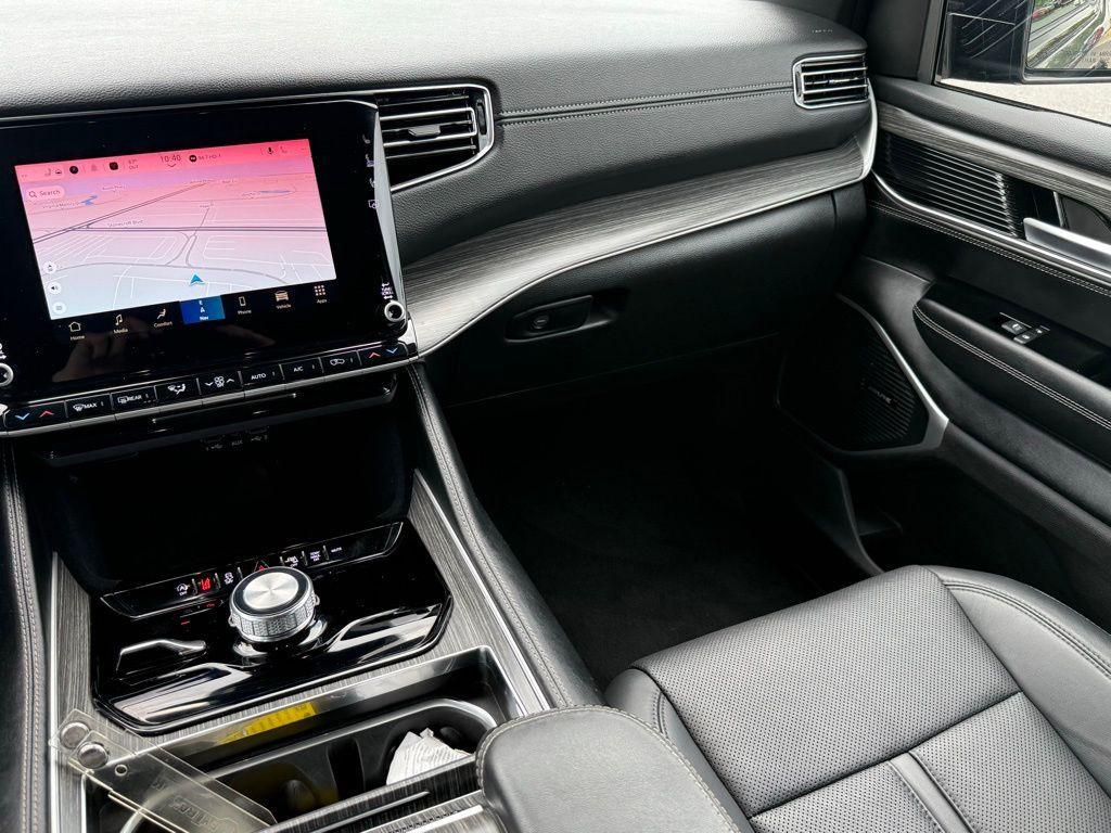 used 2024 Jeep Wagoneer L car, priced at $63,062