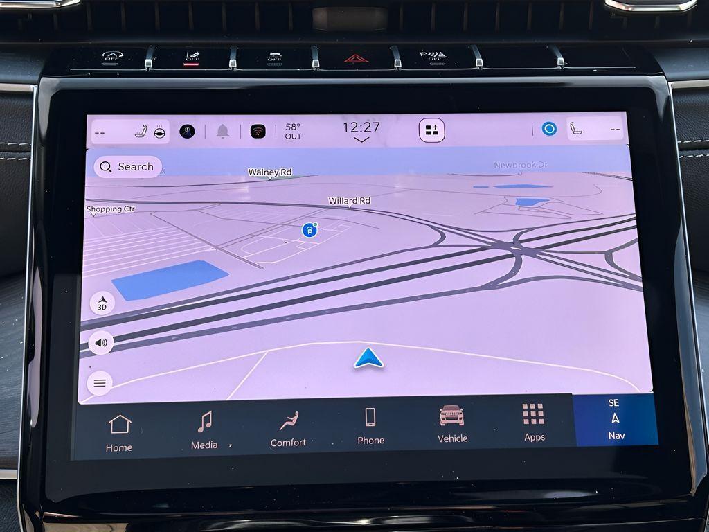 new 2025 Jeep Grand Cherokee car, priced at $45,421