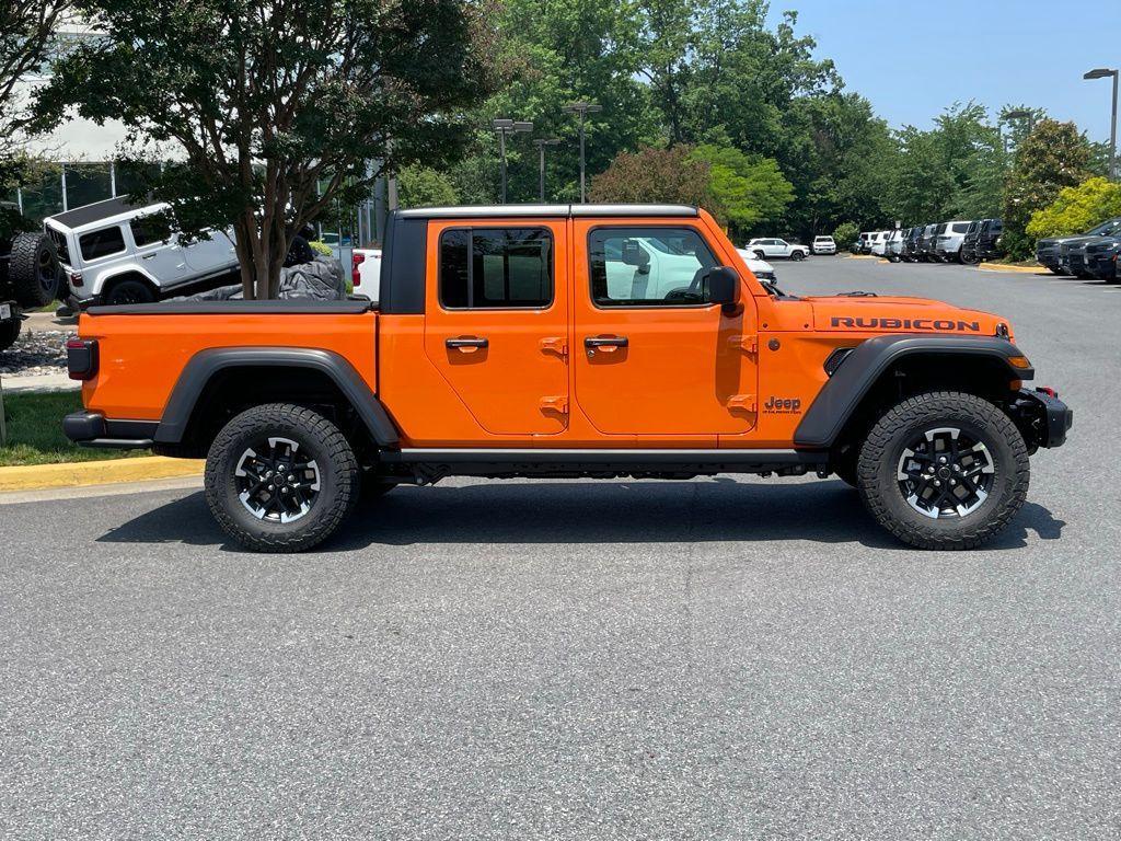 new 2025 Jeep Gladiator car, priced at $58,707