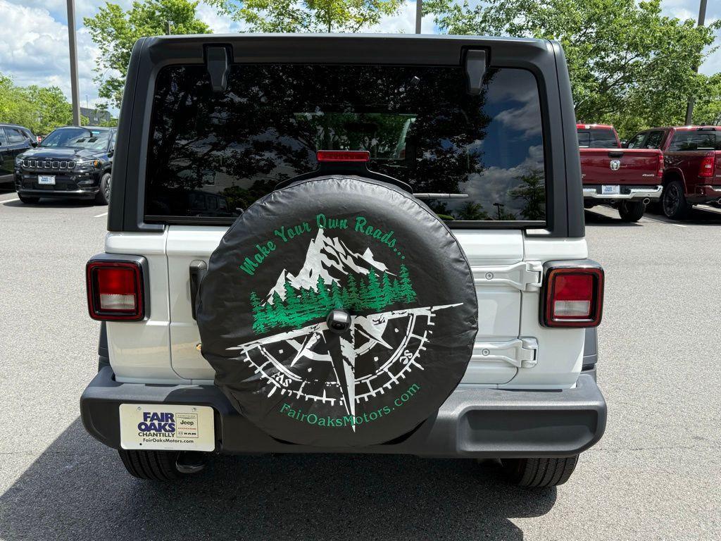 used 2022 Jeep Wrangler Unlimited car, priced at $30,306