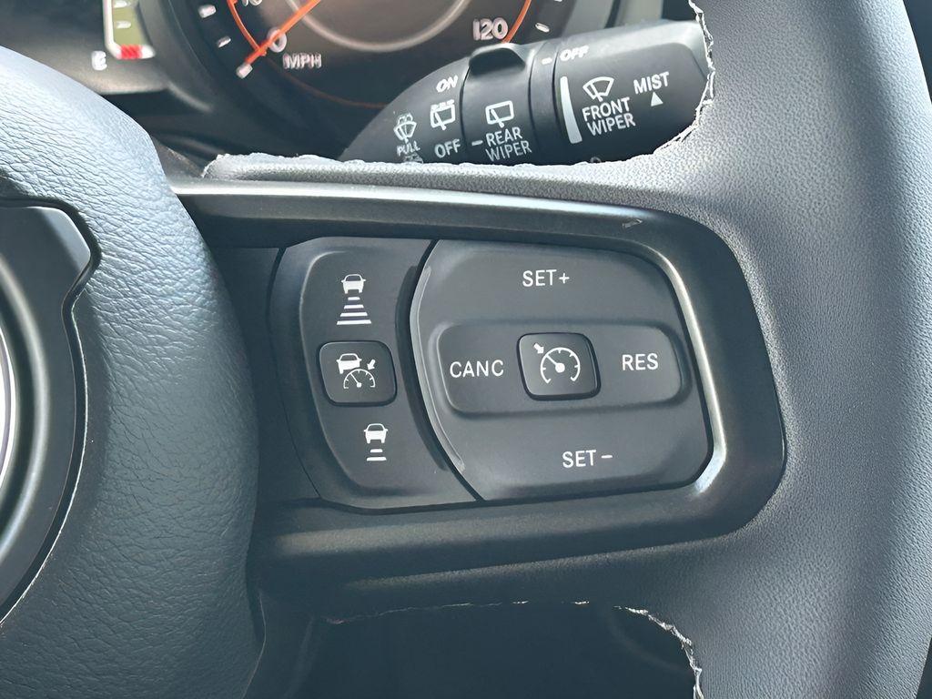 new 2025 Jeep Wrangler car, priced at $56,565