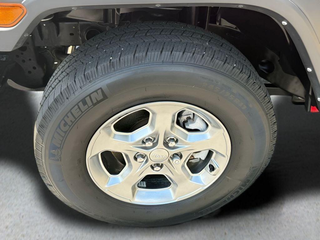 used 2021 Jeep Wrangler Unlimited car, priced at $34,347