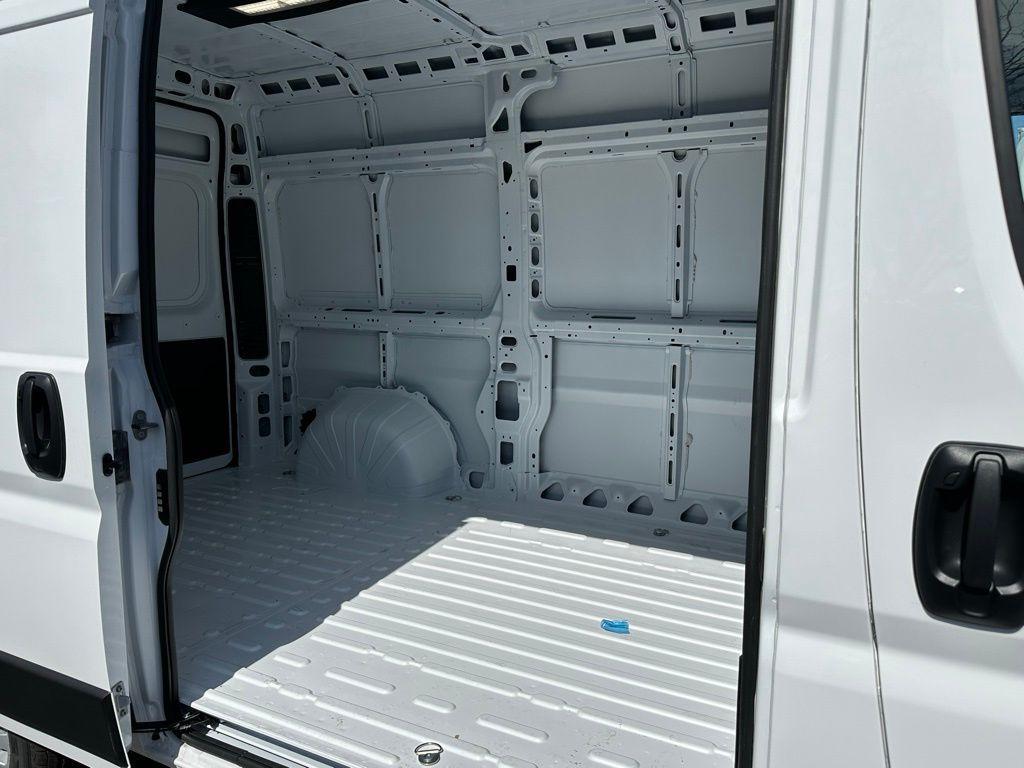 new 2024 Ram ProMaster 1500 car, priced at $44,932