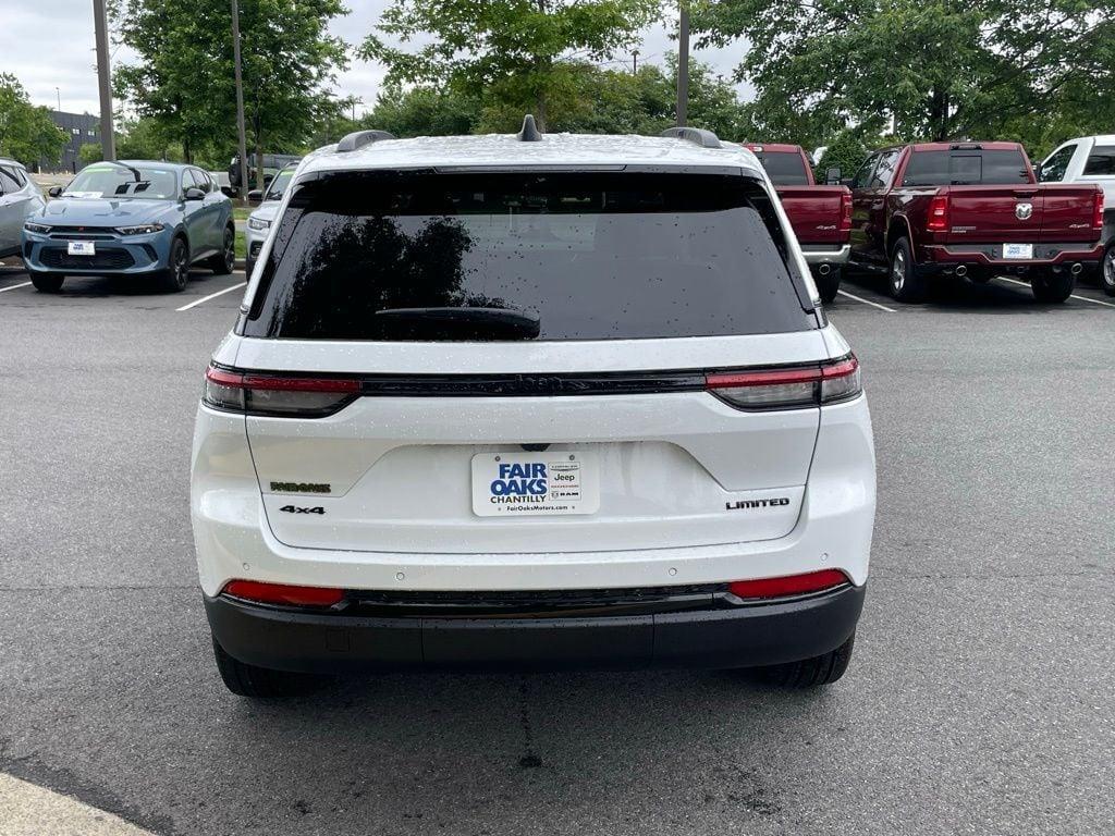 new 2025 Jeep Grand Cherokee car, priced at $47,405